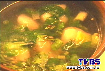 「三角」鹹湯圓!油蔥撲鼻香 挑動味蕾