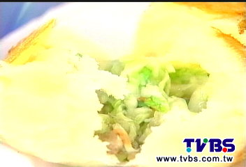 堅持賣10元!水煎包皮Q餡多 民眾搶