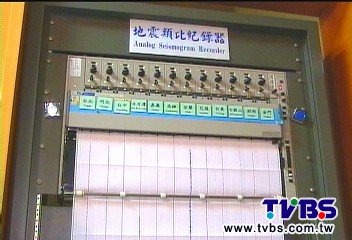 「科學闢謠+測震熱線」 氣象局忙翻!