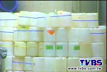 塑化劑風暴／「酸梅汁泡1桶賺4千」　士林夜市沾塑化