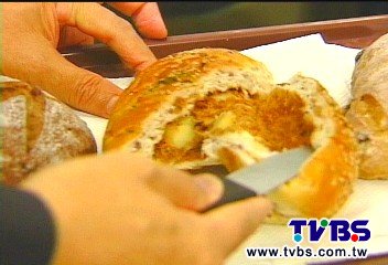 都買台鐵！高鐵便當「下臺」　改賣麵包