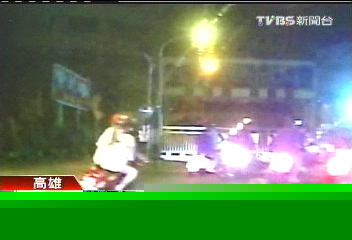不追飆仔反轉彎被控落跑 警駁斥