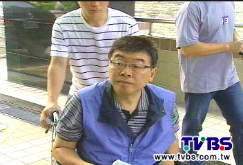 「自由」爆輪椅擋路 邱毅:告移花接木