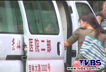 雄獅吉林團車禍 4死全坐巴士右後方
