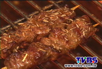 新疆烤肉日本味　獨到口感老饕愛