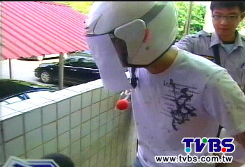 逆子弒父判死刑 母提訴訟奪兒繼承權