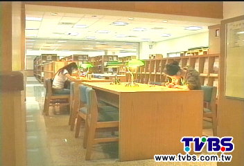 女大生心驚! 色狼出沒大學圖書館