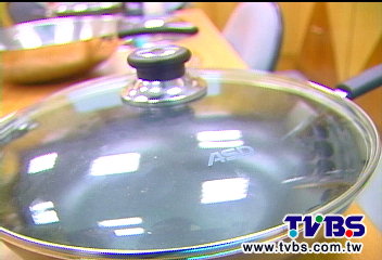 「玻璃鍋蓋」爆裂險傷人　近百個未回收