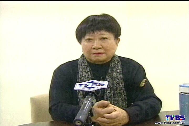 張曉風想辭? 老白兔難適應立院生態