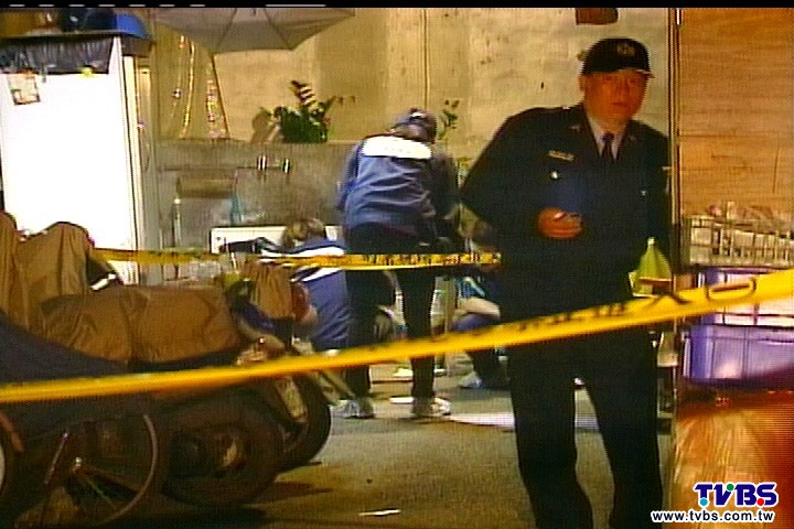 不滿友恥笑 高一男邀約拿刀行刺