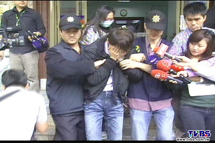 網路男蟲! 酷似藝人「郭品超」騙財色