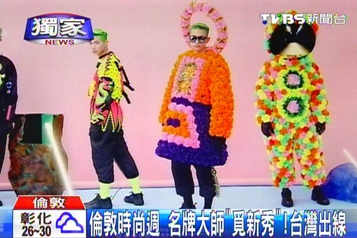 〈獨家〉「廟會」太空裝！　台學生抱倫敦設計首獎