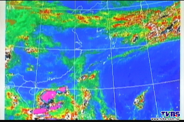 輕颱「貝碧佳」甩水氣 南部花東防豪雨