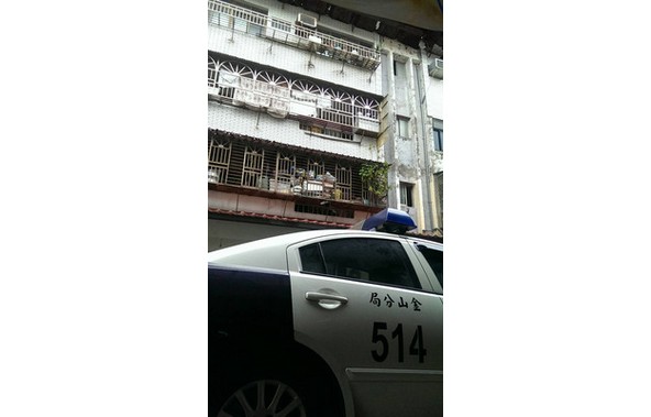 〈快訊〉情殺?46歲女持刀砍死男友 案犯後自動投案