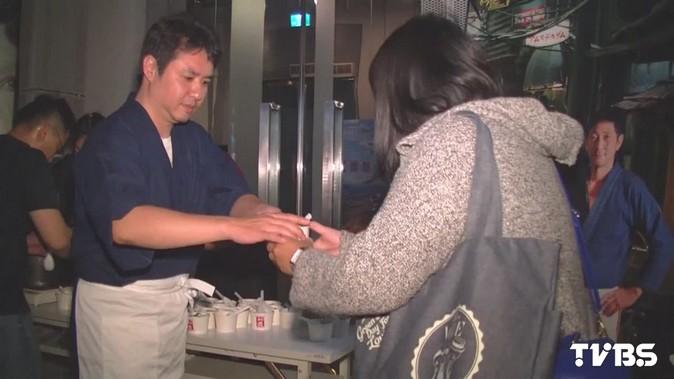 看完好餓!美食片散場送湯解饞 另類商機