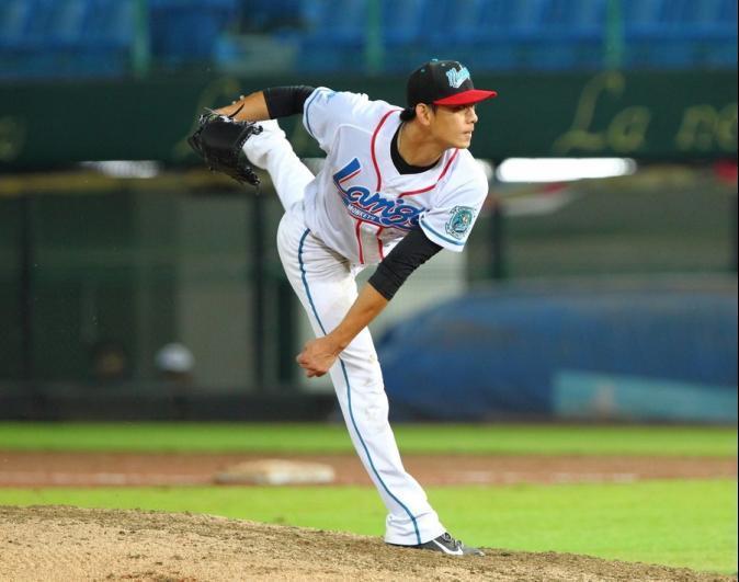CPBL/林泓育第8轟護送 王溢正壓犀牛3連勝