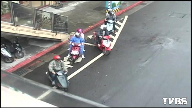 三車道路段！　機車擬「不強制」兩段式左轉