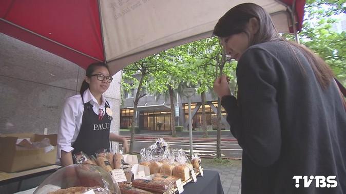街邊攤闢「第二戰場」 商辦內麵包店增曝光度