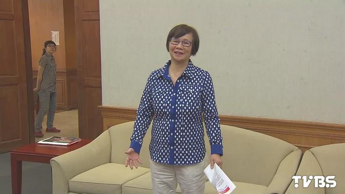 「拿國民黨的血暖自己」 羅淑蕾挨批「機會主義」