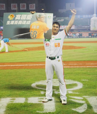 CPBL/高國慶百轟無用 羅力開季6連勝