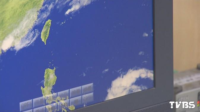 「紅霞」近中颱上限!轉強颱? 氣象局估機會小