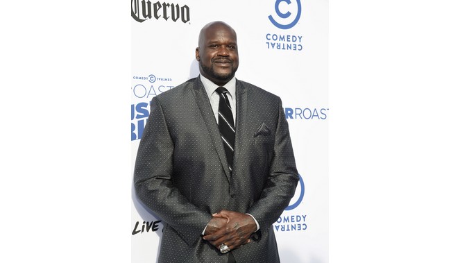 NBA／俠客歐尼爾節目上重摔　網友：被小矮人撂倒