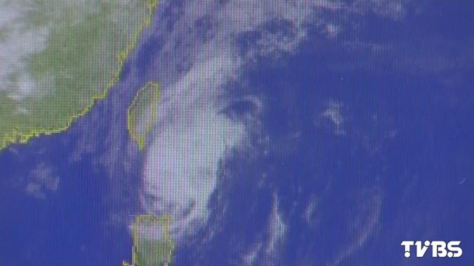 「紅霞」減弱 偏東快行!最快傍晚解除海警
